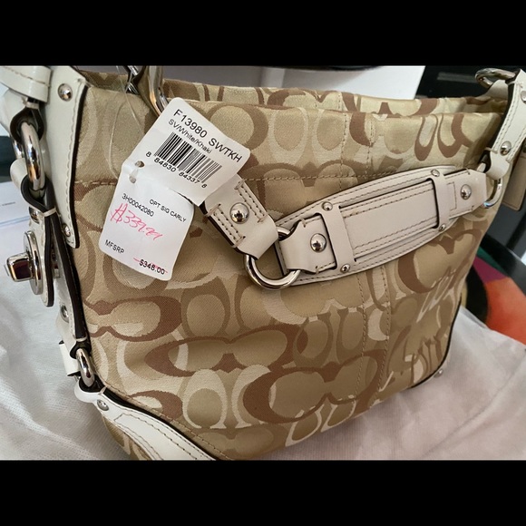 Beautiful Coach bag - Picture 2 of 6